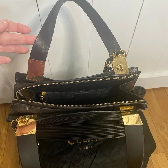 CELINÉ Vintage Purse With Dustbag - Picture 12 of 17